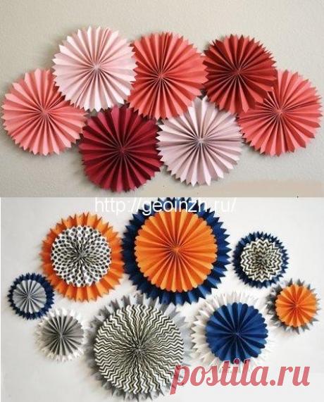 Украшения из бумажных вееров на стену своими руками