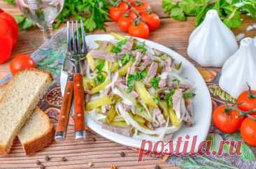 Шахтерский салат с солеными огурцами и мясом рецепт фото пошагово и видео - 1000.menu