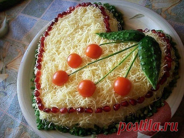 Салат из курицы с сыром — мой дежурный салат на все праздники!