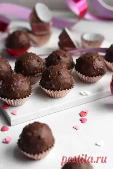 Готовим пралине Ferrero Rocher