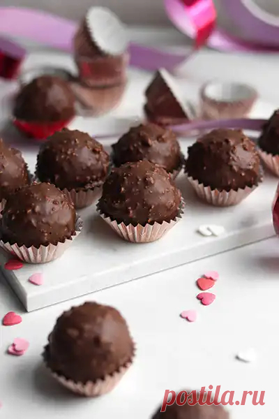 Готовим пралине Ferrero Rocher