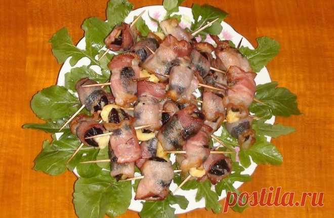 Вкусная закуска из чернослива на Новый год - Простые рецепты Овкусе.ру