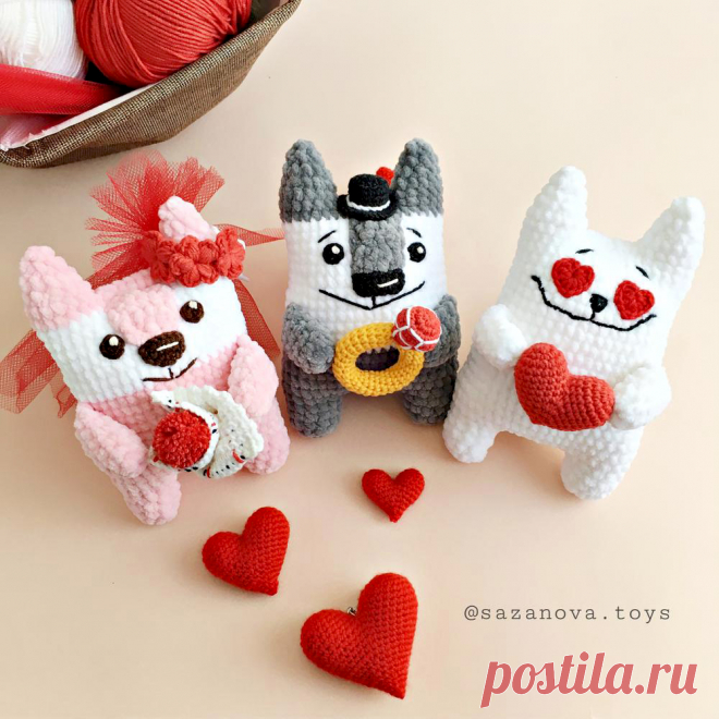 PDF Влюблённые крючком. FREE crochet pattern; Аmigurumi animal patterns. Амигуруми схемы и описания на русском. Вязаные игрушки и поделки своими руками #amimore - плюшевая лиса, кот и волк из плюшевой пряжи, волчонок и котик ко дню Всех Влюблённых, лисичка к 14 февраля, лисёнок и котёнок.
