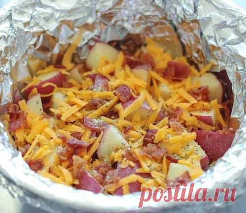 Рецепт картофеля с копченым беконом, от которого слюнки льются ручьем!