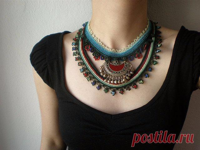 Вязаные украшения-крючок,фриформ,бисер,бусы