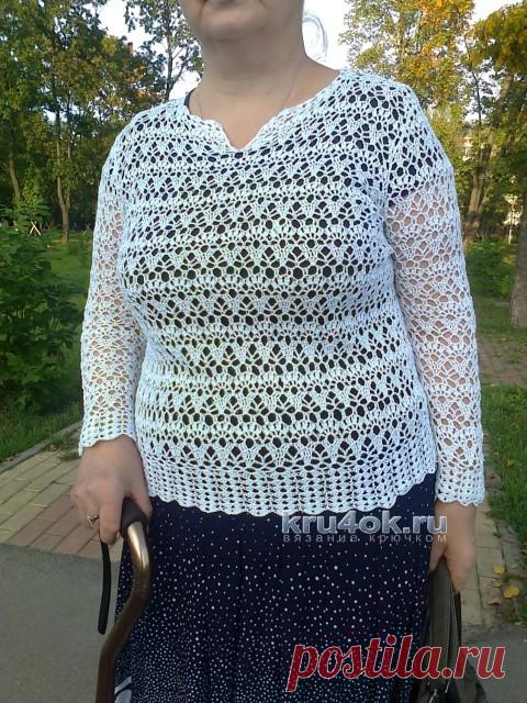 Джемпер с узором “лилии” – работа Надежды - вязание крючком на kru4ok.ru
