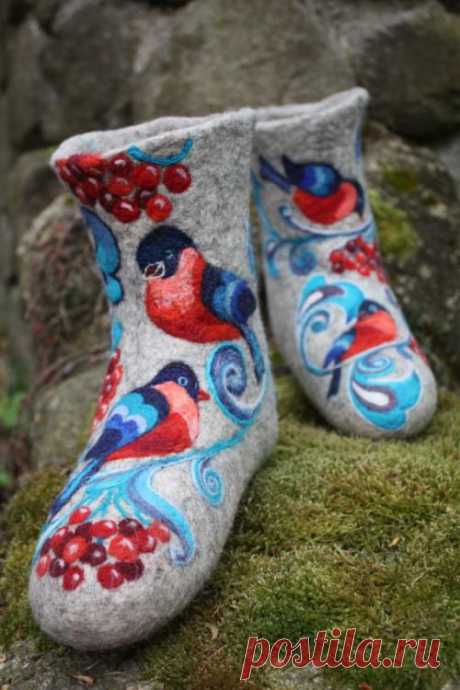 Hello | Smitten - felted shoes - Irina