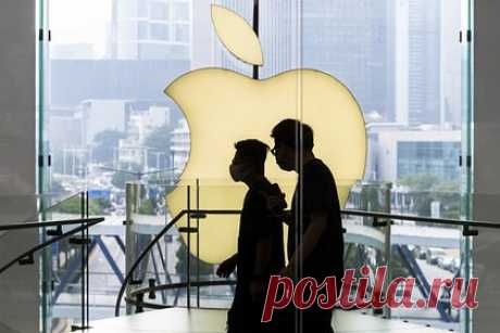 iPhone 15 выйдет без слота под сим-карту. Apple откажется от выпуска смартфонов с поддержкой физической сим-карты в Европе. Как стало известно инсайдерам, совершенно точно iPhone без слота под сим-карту выйдет на рынке Франции. Однако у Apple нет отдельных артикулов и, соответственно, модификаций смартфонов для рынков разных европейских стран.