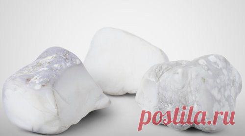 Будем здоровы!
Тибетская питьевая вода для красоты и омоложения

Положить в стеклянную банку горный хрусталь, дымчатый и розовый кварц, аметист, кахолонг и сердолик, залить кипяченой водой, поставить на 8-10 часов на солнце. Будем здоровы! | ВКонтакте