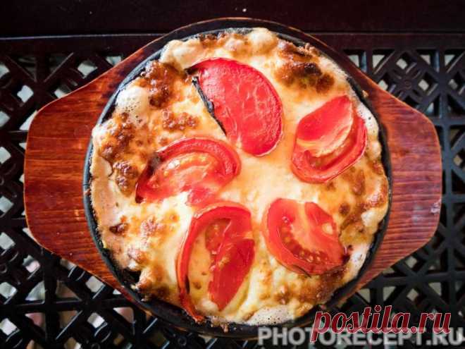 Гювеч из куриных сердец с луком, грибами и помидорами - рецепт с фото пошагово Гювеч из куриных сердец с луком, грибами и помидорами - пошаговый кулинарный рецепт приготовления с фото, шаг за шагом.