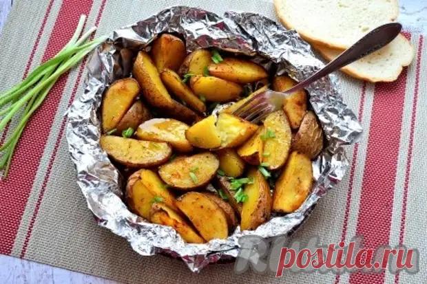 Картошка по-деревенски в фольге в духовке - Наш уютный дом - 17 апреля - Медиаплатформа МирТесен