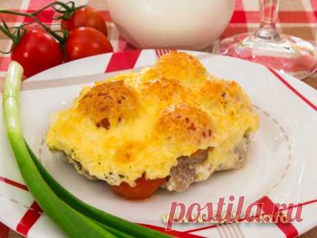 Свинина с помидорами, запеченные в сливках