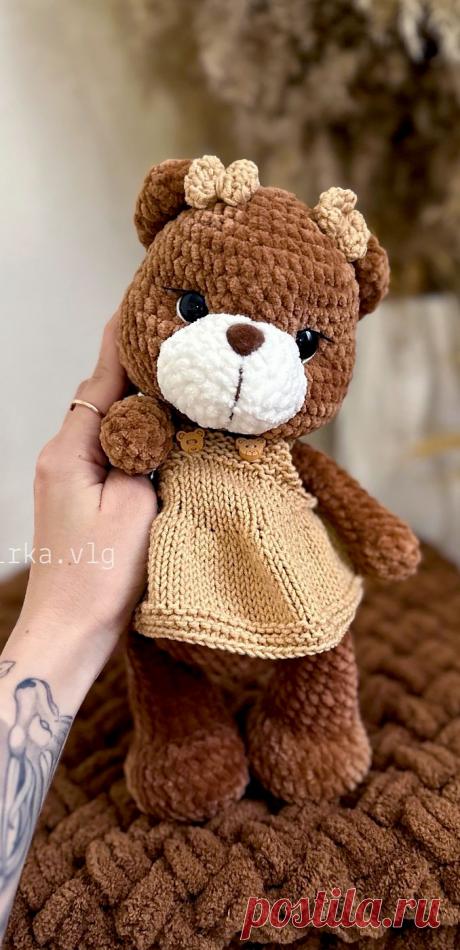 PDF Мишка Топа крючком. FREE crochet Аmigurumi toy patterns. Амигуруми схемы и описания на русском. Вязаные игрушки и поделки своими руками #amimore - медведь из плюшевой пряжи, плюшевый медвежонок, мишка.