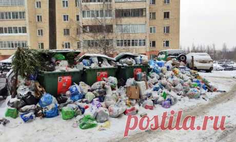 Региональная власть отрицает «мусорный коллапс» в Кировской области
Глава правительства Кировской области заявил, что ситуация с вывозом мусора в Кировской области является «штатной». Сегодня, 11 января, прошла пресс-конференция, на которой глава областного правительства Александр Чурин рассказа о ситуации с вывозом мусора в Кирове и в регионе. Напомним, с 1 января 2021 года в Кирове и в некоторых районах области начались проблемы с вывозом […]
Читай дальше на сайте. Жми подробнее ➡