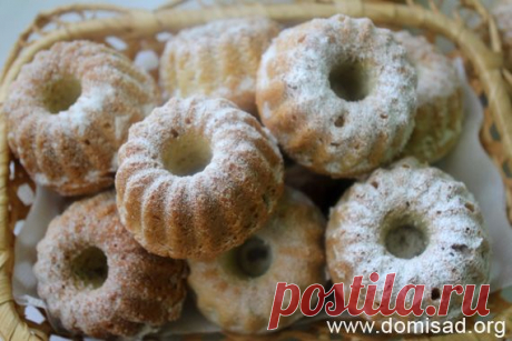 Вкусные кексы в формочках с изюмом — простой рецепт с фото.