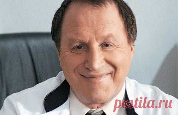 Владимир Стеклов стал отцом: 70-летний актер рассказал о рождении третьей дочери