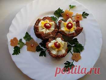 Как приготовить мясные «лилии».