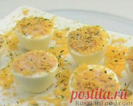 Рецепт: Фаршированные яйца на RussianFood.com