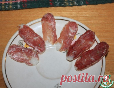 Сыровяленая колбаса из свиного ошейка – кулинарный рецепт
