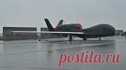 Военная хроника: нетипичная активность авиации США зафиксирована в Чёрном море. Нетипичная активность авиации США зафиксирована в Чёрном море: примерно в 130 км южнее Новороссийска и Керченского моста работает американский высотный беспилотник-разведчик RQ-4 Global Hawk с позывным FORTE11. Читать далее