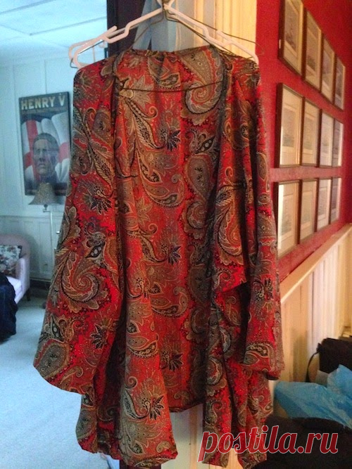 The Dangerous Mezzo: Plu size DIY Kimono, sewing without a pattern