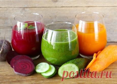 Photo by Экологичное Сознание • ЗОЖ сыроедение веганство эко on December 06, 2023. May be an image of smoothie, juice, carrot and text.