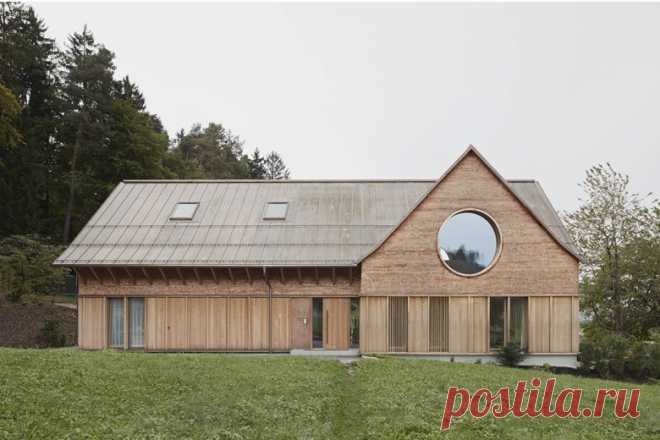 House with three eyes | Architekten Innauer Matt The Summer’s family home is located on the edge of a forest on a small plateau above Weiler, outside the village centre at the end of a steep...