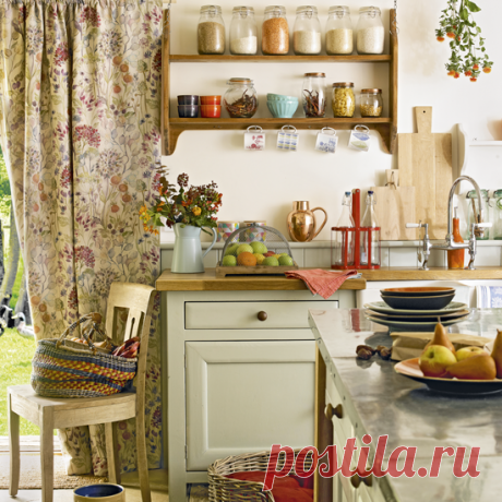 7 fabulous farmhouse-style kitchens