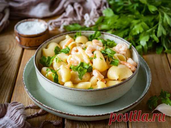 Паста с креветками в сливочном соусе с сыром — рецепт с фото пошагово