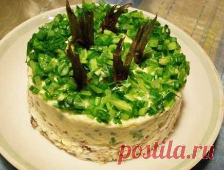 Рецепт салата со шпротами и сухариками &quot;Рыбки в пруду&quot;