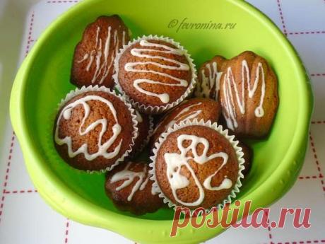 Медовые пряники с тыквенными семечками Нежные, рассыпчатые, ароматные пряники с семенами тыквы. Сладкая выпечка быстрого приготовления. Намного легче и быстрее печь пряники в формочках. Провела эксперимент с любимым рецептом пряников, заменила в нем треть муки молотыми тыквенными семечками. В холодильнике тесто не держала. А сразу испекла половину в форме для кексов, остальное в силиконовой форме для печенья мадлен (ракушка). Получилось быстро и вкусно. Мне больше понравилось в силиконовых [...]