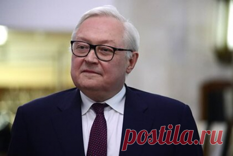 Рябков назвал клеветой слова Байдена о российском химоружии. Россия не имеет ни химического, ни биологического оружия, заявления президента США Джо Байдена о планах применения российскими войсками химического оружия в ходе спецоперации на Украине являются клеветой и злонамеренными инсинуациями, заявил замглавы МИД России Сергей Рябков.