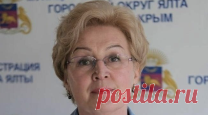 Заммэра Ялты арестована по обвинению в получении взятки в особо крупном размере. Заместитель мэра Ялты Ирина Беломестнова арестована на два месяца по обвинению в получении взятки в особо крупном размере, сообщает пресс-служба Ялтинского городского суда. Читать далее