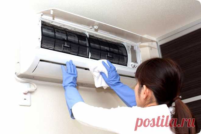 Как почистить сплит систему в домашних условиях: видео, фото, пошаговая инструкция Пошаговая инструкция о том, как почистить сплит систему в домашних условиях. Полная и качественная чистка кондиционера своими силами с примерами на видео.