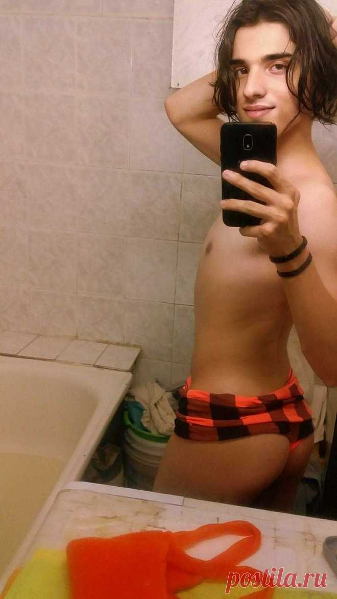 Slava Volk Певец