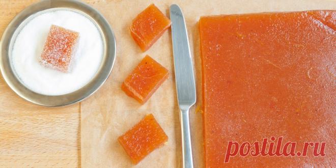 Как сделать мармелад в домашних условиях: 10 рецептов на любой вкус 



 






 


 

Мармелад с яблоками, тыквой, ягодами, кофе или огурцом готовится очень просто.


3 секрета вкусного мармелада

Используйте посуду с толстым дном, чтобы фрукты и ягоды не пригорали.
…