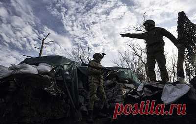 На Херсонщине сообщили, что украинские СМИ выдают погибших от ВСУ за жертв военных РФ. По словам главы Снигиревского района Юрия Барбашова, в рамках этой информационной кампании киевские пропагандисты "начали обнаруживать" некие "пыточные", в которых якобы погибали местные жители