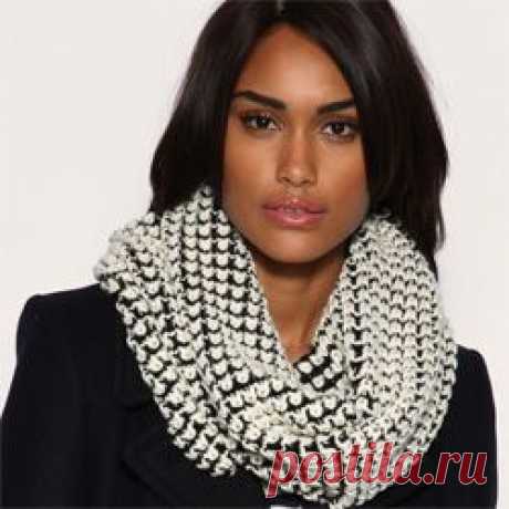 черно-белый шарф хомут