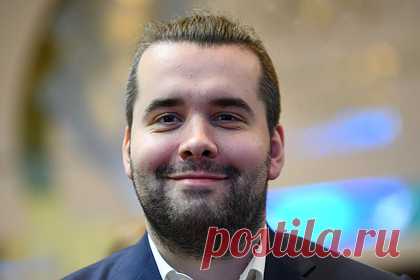 Непомнящий начал с ничьей матч за титул чемпиона мира по шахматам с Карлсеном. Российский гроссмейстер Ян Непомнящий сыграл вничью с норвежцем Магнусом Карлсеном в первой партии матча за титул чемпиона мира по шахматам. Встреча за мировую шахматную корону проходит в Дубае. Россиянин играл белыми фигурами. Вторая партия состоится в субботу, 27 ноября.