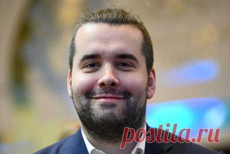 Непомнящий начал с ничьей матч за титул чемпиона мира по шахматам с Карлсеном. Российский гроссмейстер Ян Непомнящий сыграл вничью с норвежцем Магнусом Карлсеном в первой партии матча за титул чемпиона мира по шахматам. Встреча за мировую шахматную корону проходит в Дубае. Россиянин играл белыми фигурами. Вторая партия состоится в субботу, 27 ноября.