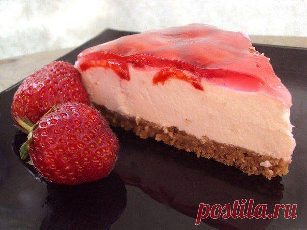 ТОРТ «КЛУБНИЧНОЕ НАСТРОЕНИЕ» (без выпечки).