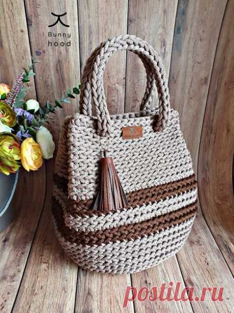 #вязание_сумка
BunnyhoodShop
Rasa Bacevičiūtė-Triušinskienė