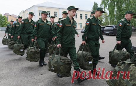 Призывников не привлекут к выполнению задач СВО в Донбассе и Новороссии. Об этом сообщил заместитель начальника Главного организационно-мобилизационного управления Генерального штаба ВС РФ вице-адмирал Владимир Цимлянский
