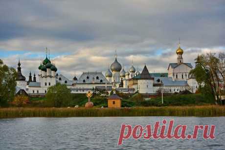 Cамые красивые старинные города России
Порой вы забываете, что в  России есть свои жемчужины – старинные тысячелетние города , пережившие сотни войн и катаклизмов, ставшие памятниками истории и местом действия былин, сказаний и преданий. Swjournal и глобальный маркетплейс для автодорожных поездок BlaBlaCar составил рейтинг из 5 старинных городов России, жителям которых удалось сохранить сказочную...
Читай пост далее на сайте. Жми ⏫ссылку выше