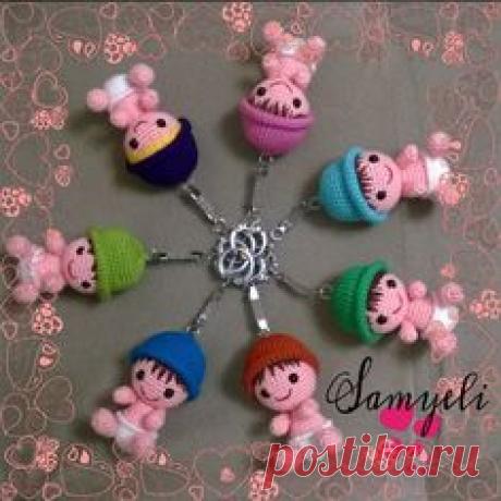 Pattern free amigurumi baby key