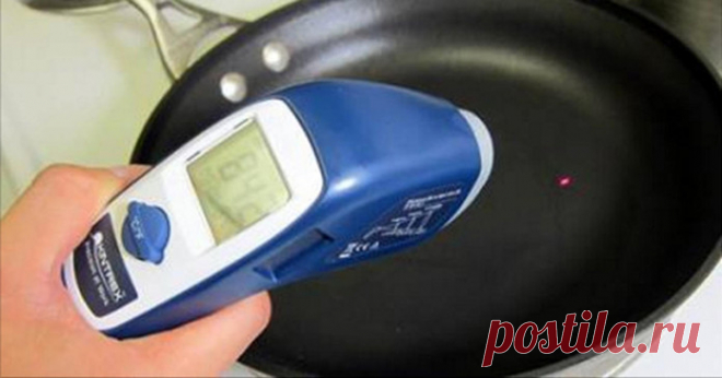 Вот, почему вы должны отказаться от антипригарной посуды в этом году Вы должны это знать! В посуде все женщины предпочитают антипригарные сковородки. Их легко чистить, и в них легко готовить пищу, поскольку ничто не