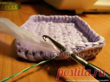 мастер-класс по вязанию коробок из мусорных пакетов