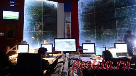 Над четырьмя регионами и Азовским морем: за ночь российские силы ПВО сбили 57 украинских БПЛА. В ночь на 19 марта силы ПВО сбили 57 украинских БПЛА над Россией, сообщили в Минобороны. 35 беспилотников было перехвачено над Курской областью, 13 — над Орловской, семь — над акваторией Азовского моря и по одному — над Тульской и Брянской областями. Кроме того, об атаке украинских дронов заявили в оперштабе Краснодарского края. Там ВСУ ударили по станице Кавказской Кавказского района, из-за падения…