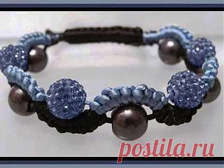 How to Make a snake Macrame Bracelet with Beads - YouTube