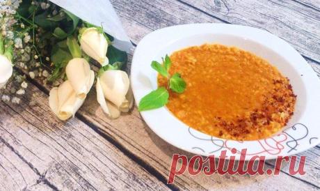 Очень вкусный суп из чечевицы - Давайте объединим вкусное, полезное, простое — и приготовим очень вкусный турецкий суп из красной чечевицы «Эзо Гелин». Это один из самых популярных супов в Турции. Он густой, достаточно сытный, согревающий,... Read more »